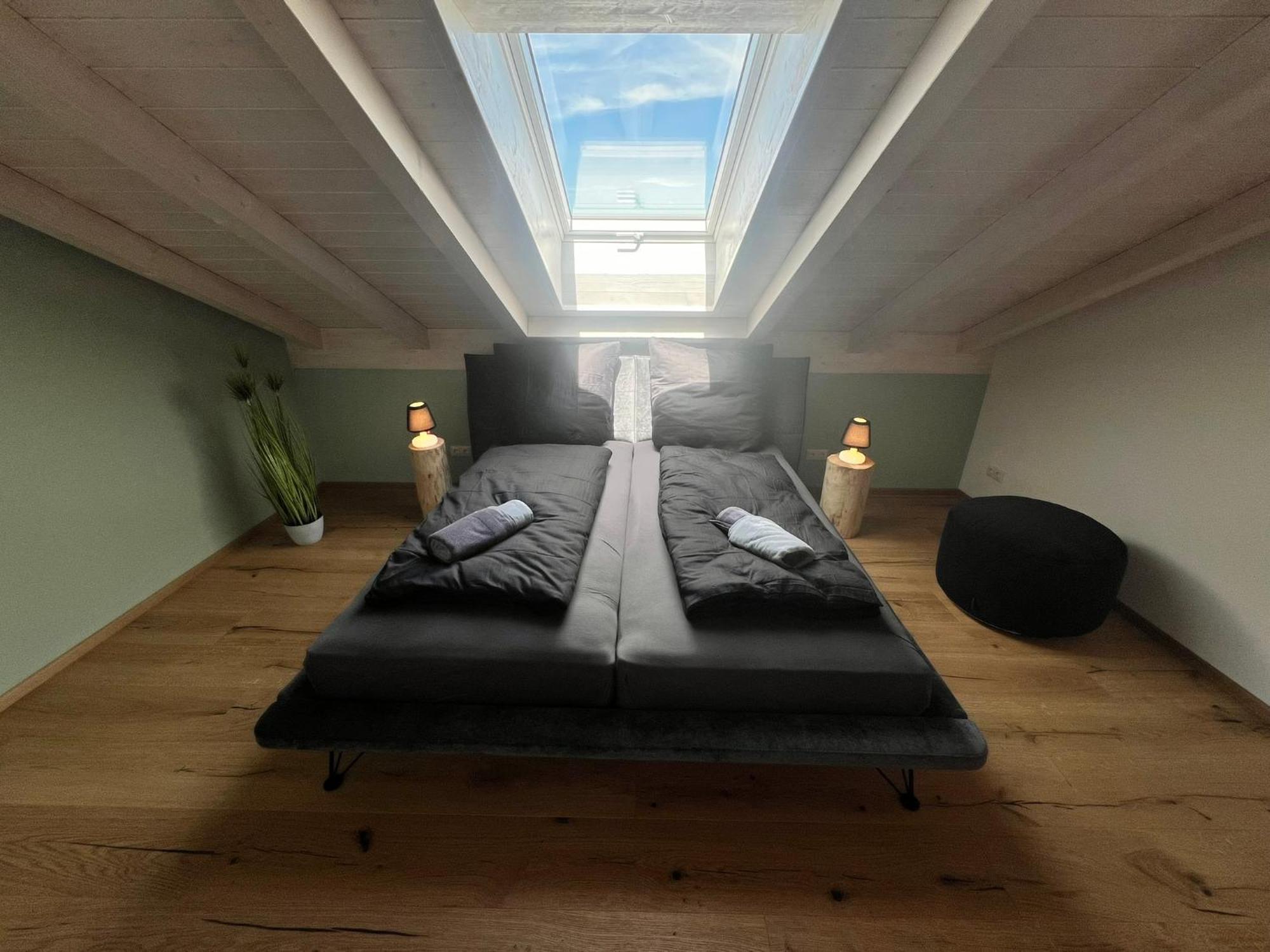 Stay Nice Apartments Dorfen Naehe Muenchen Jacuzzi Grillkota 75 Zoll Tv Eksteriør billede