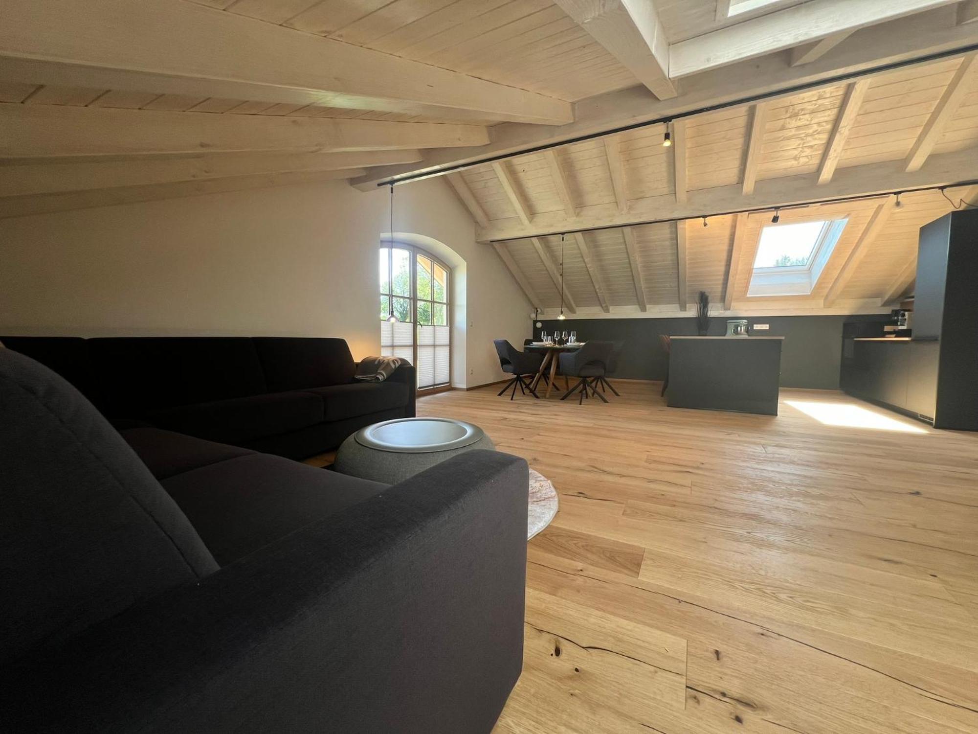 Stay Nice Apartments Dorfen Naehe Muenchen Jacuzzi Grillkota 75 Zoll Tv Eksteriør billede