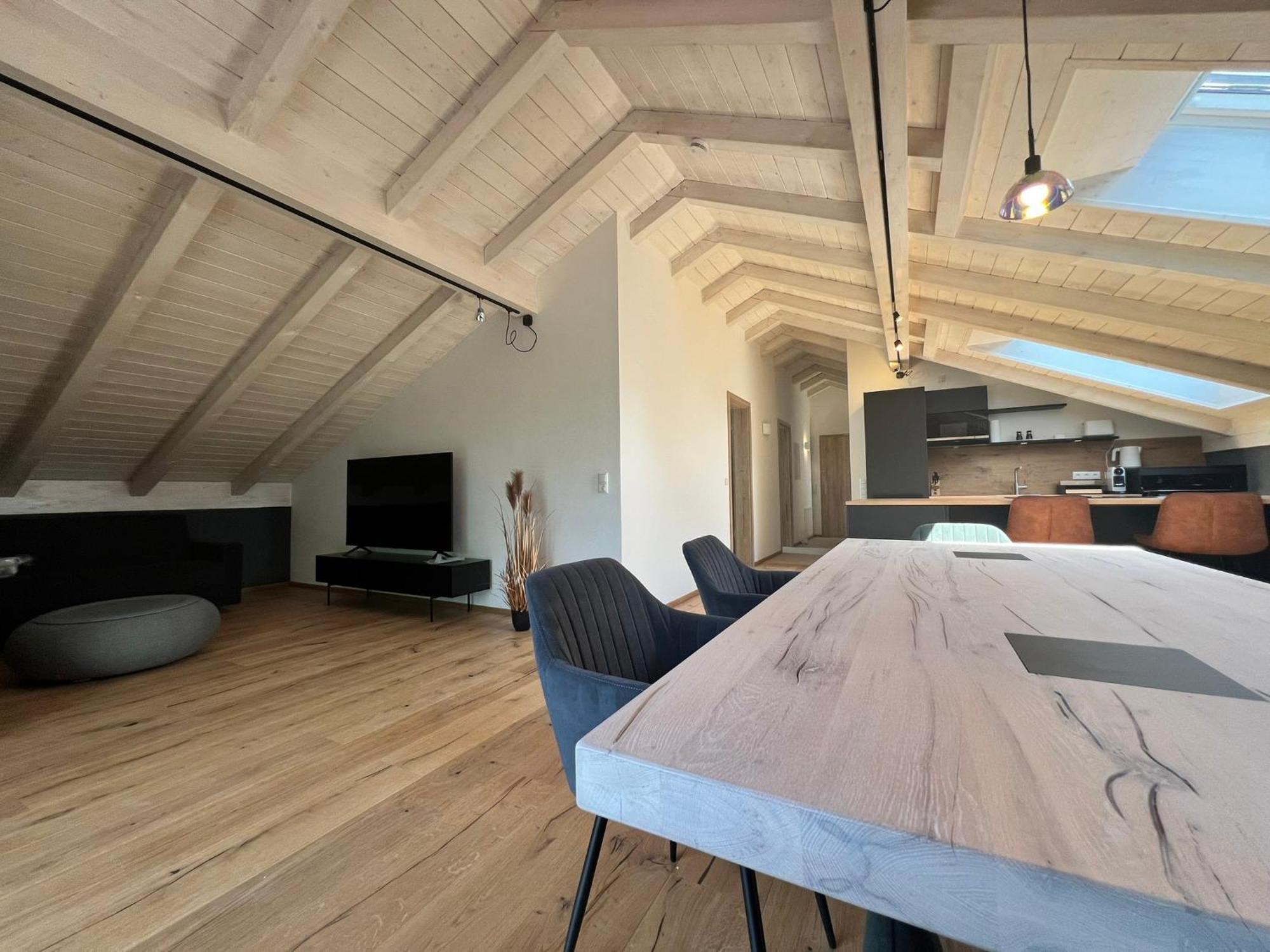 Stay Nice Apartments Dorfen Naehe Muenchen Jacuzzi Grillkota 75 Zoll Tv Eksteriør billede